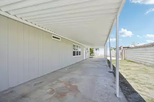 73290 San Carlos Dr, Thousand Palms, CA 92276 - Photo 30