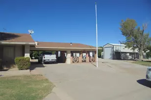 2265 E Chanslor Way, Blythe, CA 92225 - Photo 4