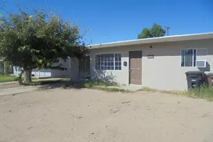 951 E Ave A, Blythe, CA 92225 - Photo 2
