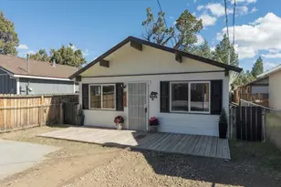 972 Pinon Ln, Big Bear City, CA 92314 - Photo 2