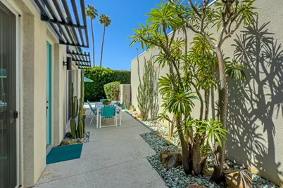 743 E Twin Palms Drive, Palm Springs, CA 92264 - Photo 8