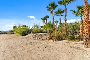 16400 Bubbling Wells Road, Desert Hot Springs, CA 92240 - Photo 34
