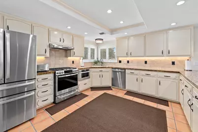 8395 Emerson Avenue, Yucca Valley, CA 92284 - Photo 10