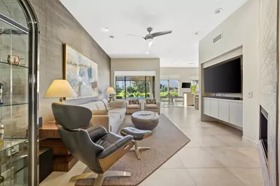 134 E Kavenish Drive, Rancho Mirage, CA 92270 - Photo 8