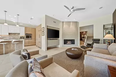 134 E Kavenish Drive, Rancho Mirage, CA 92270 - Photo 10