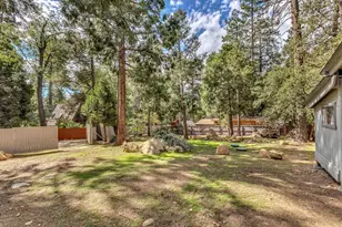 25881 Hill St, Idyllwild, CA 92549 - Photo 40