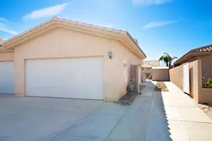 74119 Academy Ln E, Palm Desert, CA 92211 - Photo 8