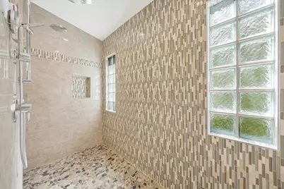 54 Sutton Place E, Palm Desert, CA 92211 - Photo 20