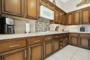 54 Sutton Pl E, Palm Desert, CA 92211 - Photo 10