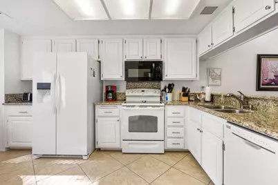 296 Castellana S, Palm Desert, CA 92260 - Photo 14