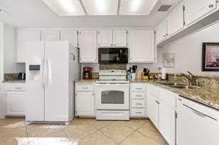 296 Castellana S, Palm Desert, CA 92260 - Photo 14