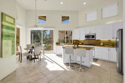 48110 Via Vallarta, La Quinta, CA 92253 - Photo 10