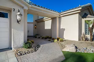 7 Jennifer Ct, Rancho Mirage, CA 92270 - Photo 4