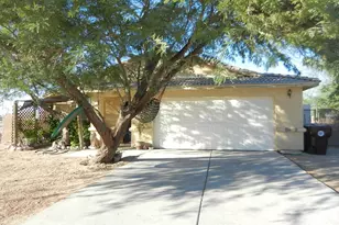 1252 Roselle Ave, Thermal, CA 92274 - Photo 2