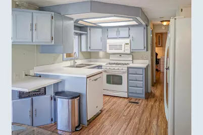 70200 Dillon Road #93, Desert Hot Springs, CA 92241 - Photo 10