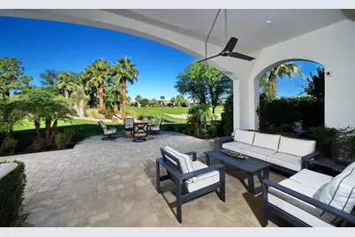 76054 Via Saturnia, Indian Wells, CA 92210 - Photo 22