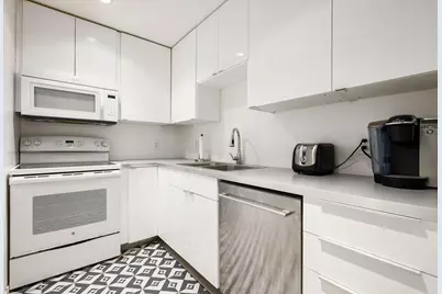 550 N Villa Court #205, Palm Springs, CA 92262 - Photo 12