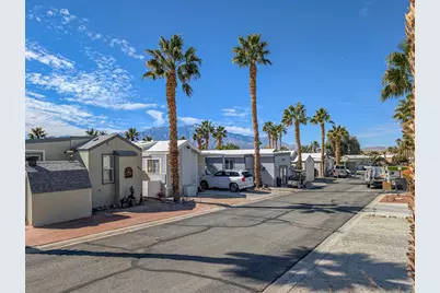 70200 Dillon Road #422, Desert Hot Springs, CA 92241 - Photo 2