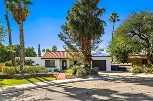 1351 E Luna Way, Palm Springs, CA 92262 - Photo 2