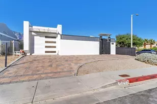 3291 N Sandspring Dr, Palm Springs, CA 92262 - Photo 2