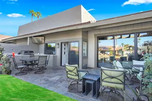 194 Green Mountain Dr, Palm Desert, CA 92211 - Photo 32