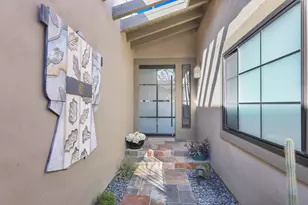 194 Green Mountain Dr, Palm Desert, CA 92211 - Photo 2