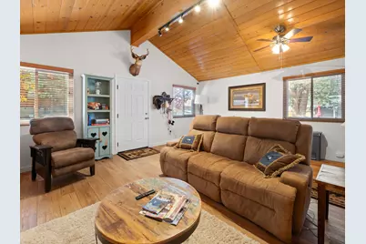 667 Lintner Road, Big Bear Lake, CA 92315 - Photo 8