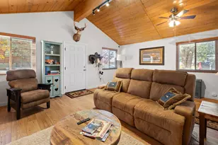 667 Lintner Rd, Big Bear Lake, CA 92315 - Photo 8