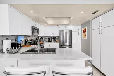 500 E Amado Road #416, Palm Springs, CA 92262 - Photo 8