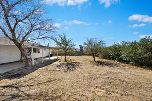 12546 Navajo Rd, Apple Valley, CA 92308 - Photo 28