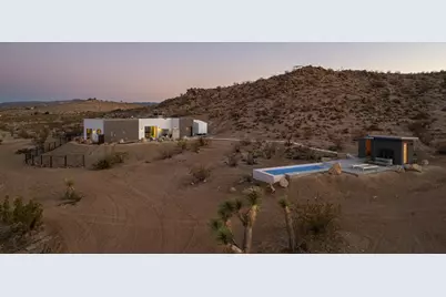 59850 Mesa Drive, Yucca Valley, CA 92284 - Photo 4