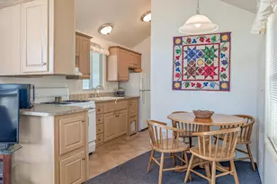 70200 Dillon Road, Desert Hot Springs, CA 92241 - Photo 12