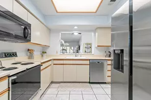 115 Desert Falls Dr East Dr E, Palm Desert, CA 92211 - Photo 18