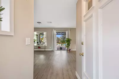 64635 Vardon Court, Desert Hot Springs, CA 92240 - Photo 8