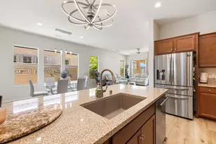 25 Pinot Noir, Rancho Mirage, CA 92270 - Photo 2