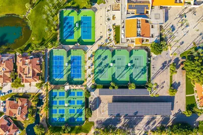 114 Desert Falls E Drive E, Palm Desert, CA 92211 - Photo 18