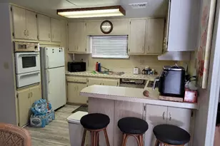 32561 Desert Moon Dr, Thousand Palms, CA 92276 - Photo 8