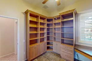 1123 E Circulo San Sorrento Rd, Palm Springs, CA 92262 - Photo 38