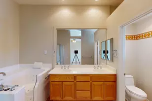 1123 E Circulo San Sorrento Rd, Palm Springs, CA 92262 - Photo 52