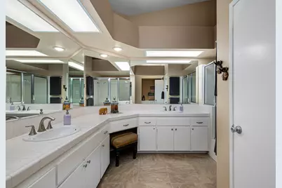 285 Desert Falls Drive E, Palm Desert, CA 92211 - Photo 28