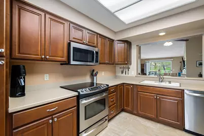 285 Desert Falls Drive E, Palm Desert, CA 92211 - Photo 26