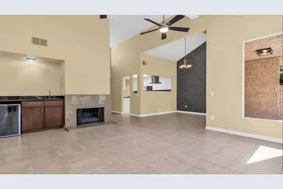 34585 Calle Tobara, Cathedral City, CA 92234 - Photo 2