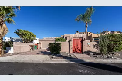 54680 Avenida Carranza, La Quinta, CA 92253 - Photo 2