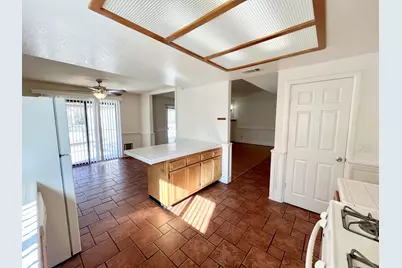 9471 Capiland Road, Desert Hot Springs, CA 92240 - Photo 14