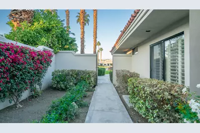 80719 Cherry Hills Drive, La Quinta, CA 92253 - Photo 12