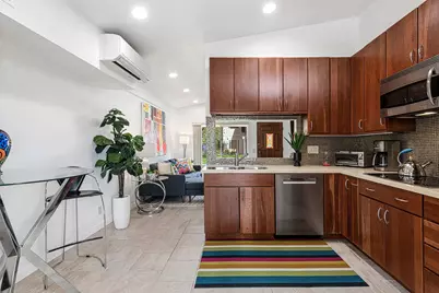 290 S San Jacinto Drive #8, Palm Springs, CA 92262 - Photo 4