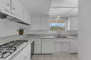 2033 E Ramon Road, Palm Springs, CA 92264 - Photo 10