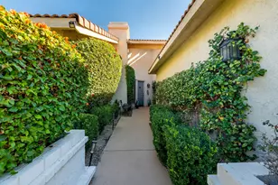 39196 Sweetwater Dr, Palm Desert, CA 92211 - Photo 4