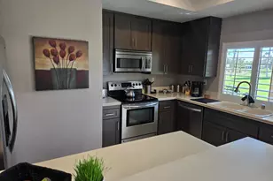 28738 W Natoma Dr, Cathedral City, CA 92234 - Photo 8