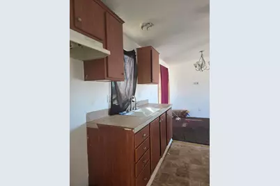 9572 Smith Road, Phelan, CA 92371 - Photo 14